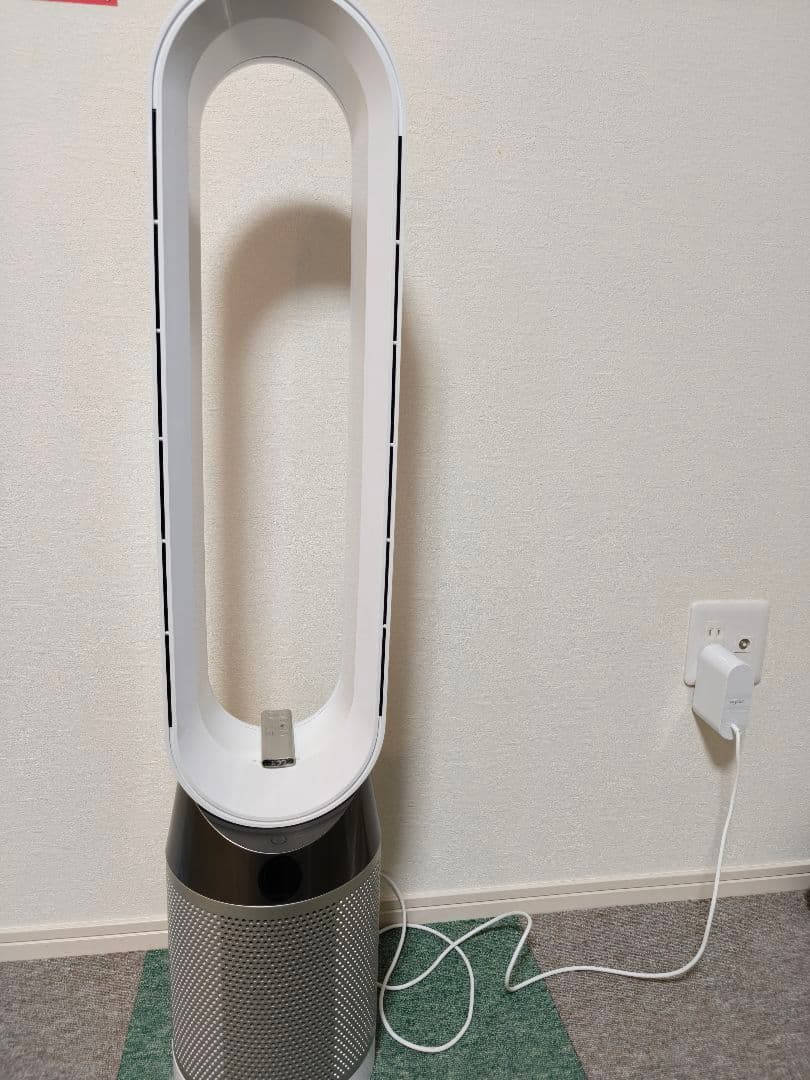 猫ちゃん　Dyson ダイソンPure Cool 空気清浄機能付き扇風機