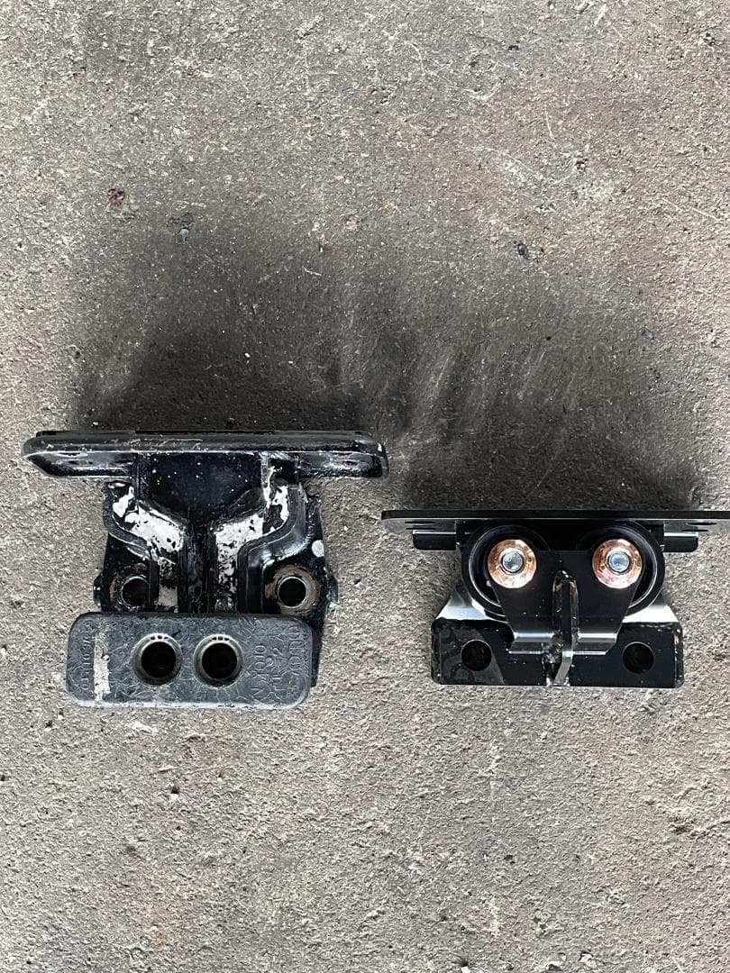 Z31フェアレディZ オリジナルデフマウント 未使用新品