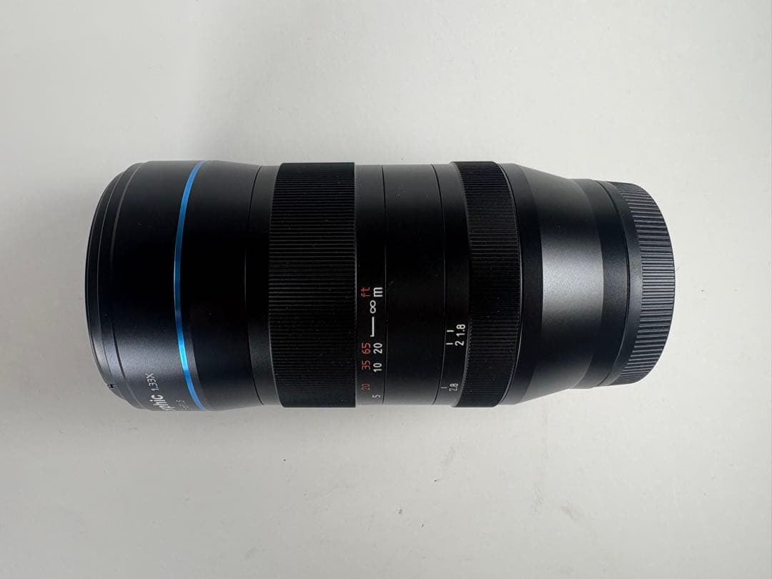SIRUI Anamorphic1.33x 75mm F1.8 EF-Mマウント