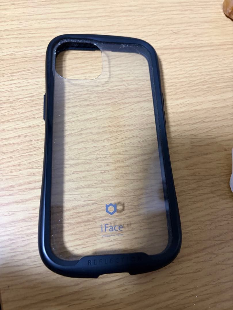 iPhone 13 ミッドナイトカラー　ケース付き