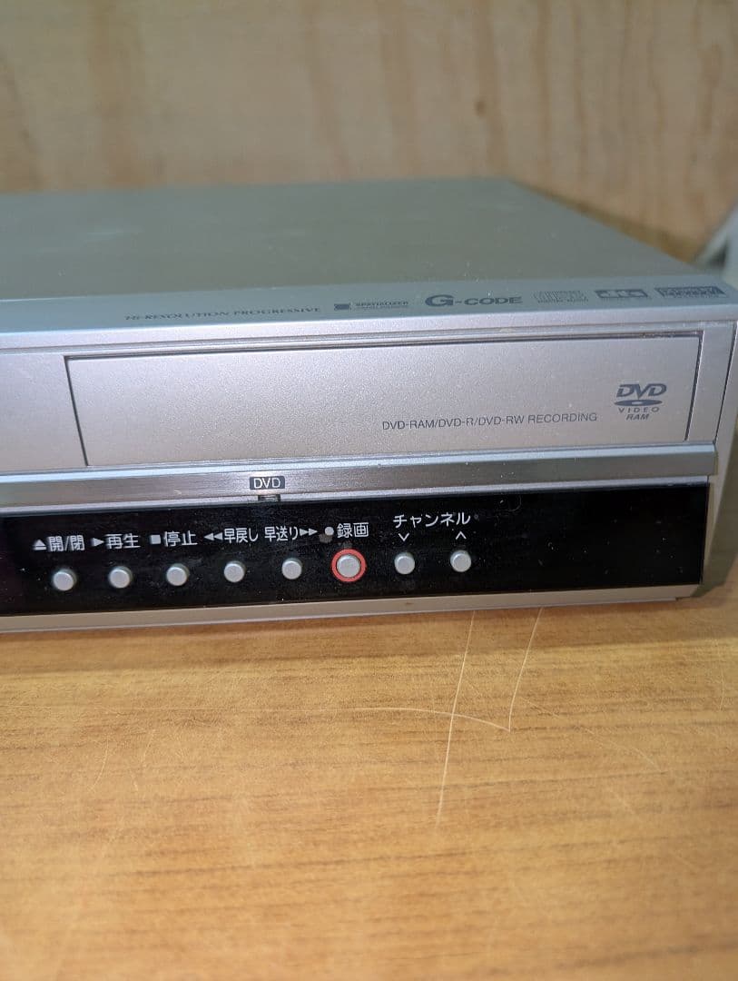 【動作品】東芝 一体型DVDビデオプレーヤー VHSビデオデッキ D-VR5