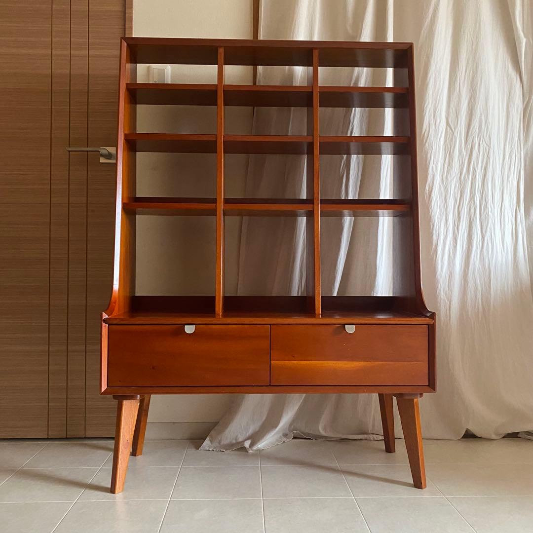 北欧　アンティーク　シェルフ　棚　脚付き　飾り棚　チェスト　マホガニー