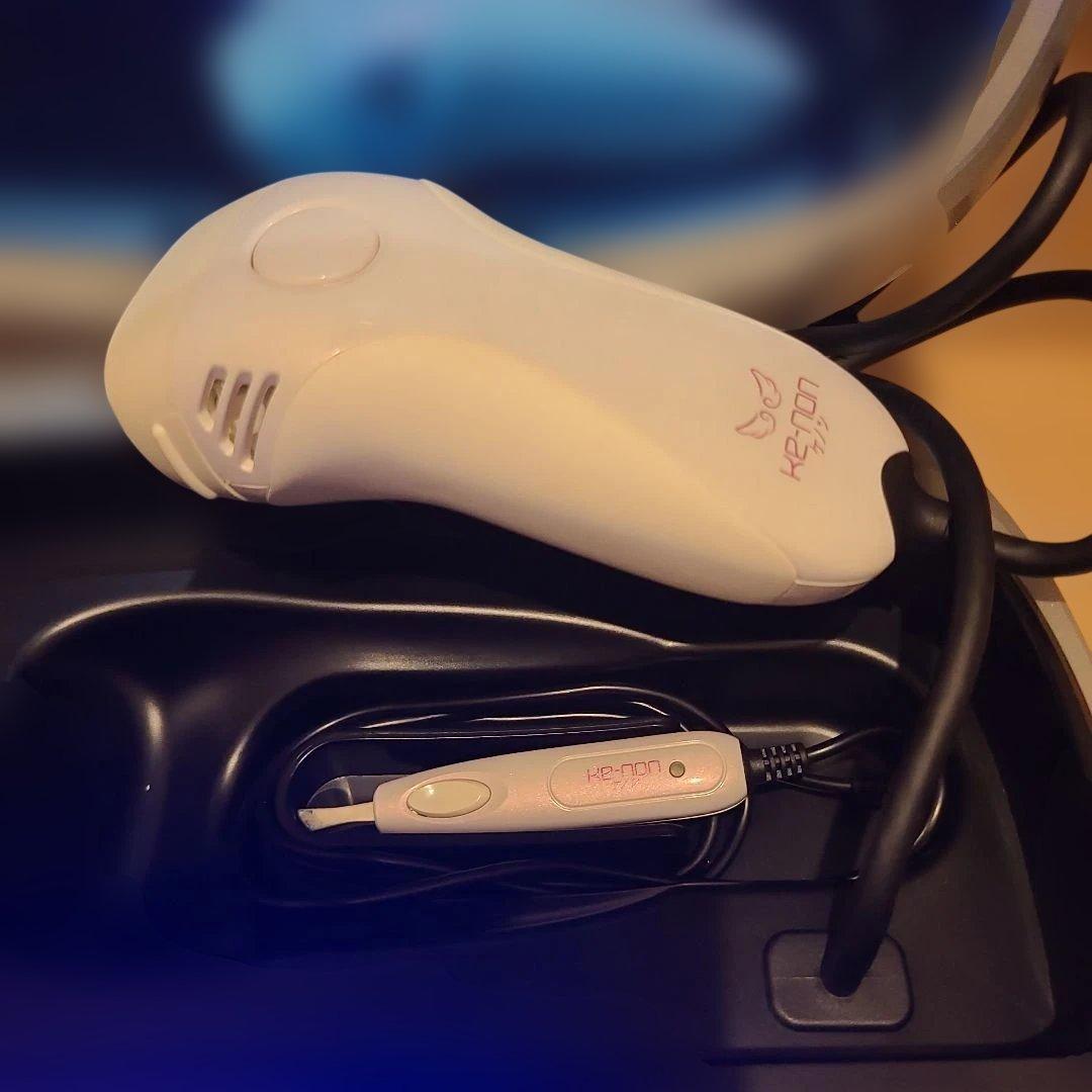 ✨美品✨ケノン 脱毛器 NIPL-2080 220W ホワイト