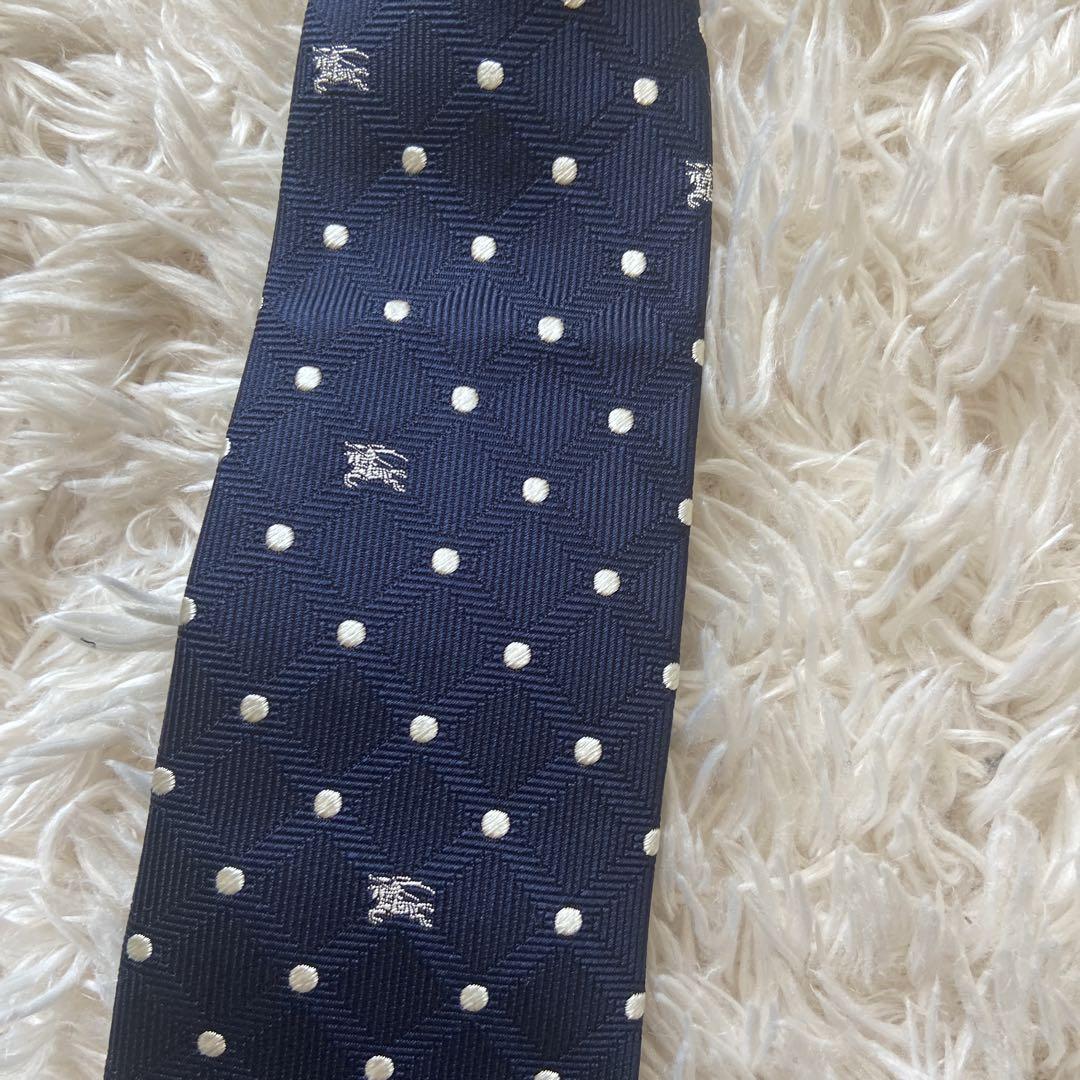 美品　バーバリーロンドン　キッズフォーマル　110 スーツ　男の子　紺　ネクタイ