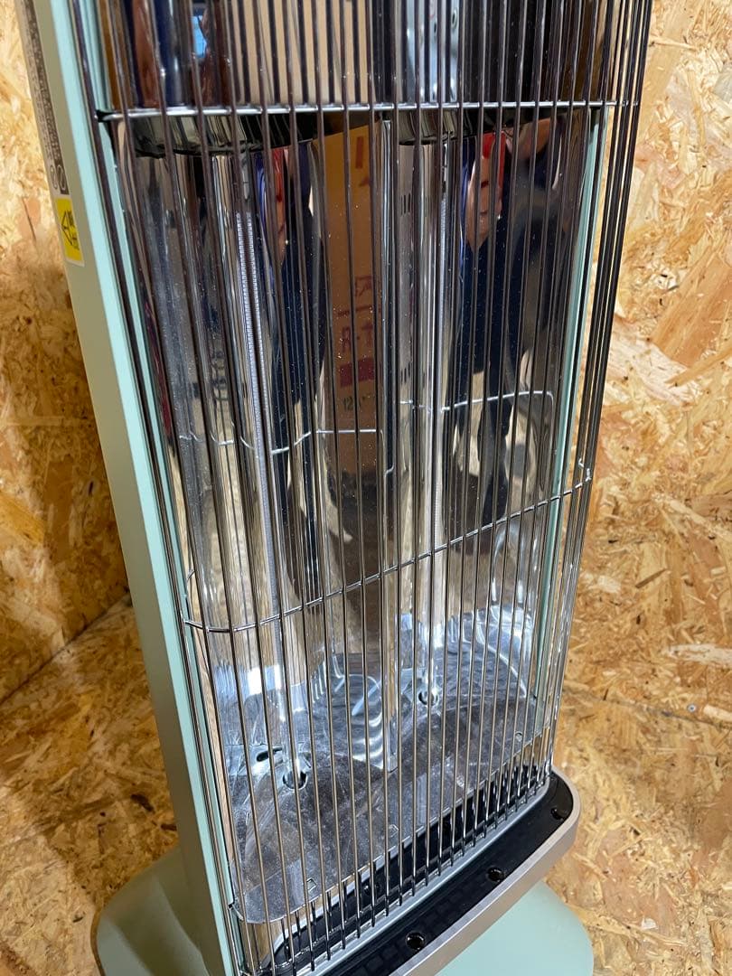 アラジン 2022年製 遠赤グラファイトeヒーター　　1121101028