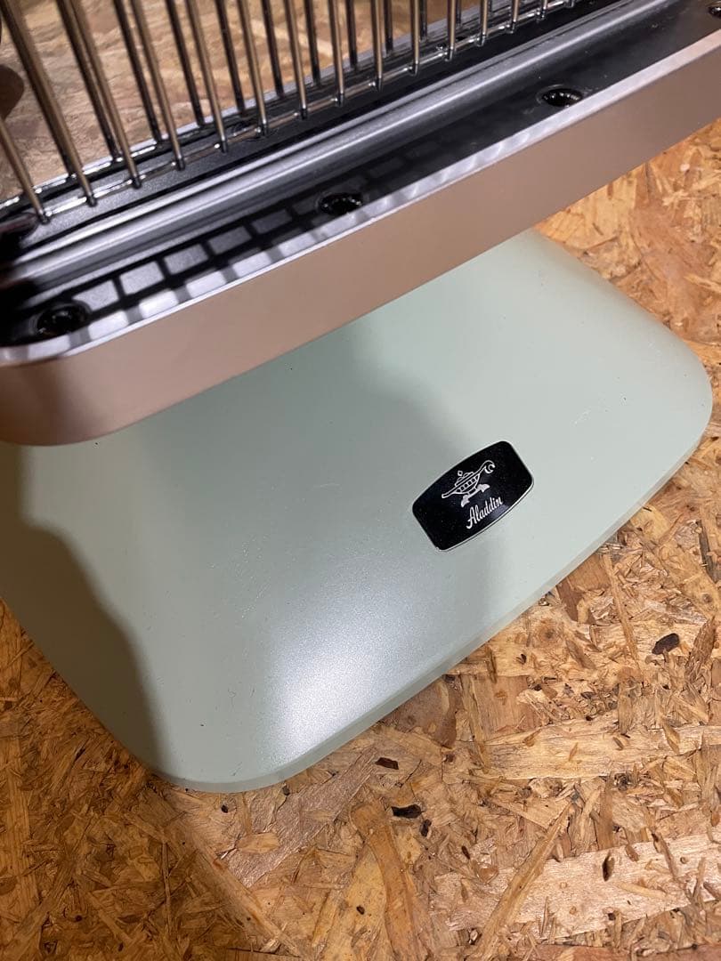 アラジン 2022年製 遠赤グラファイトeヒーター　　1121101028