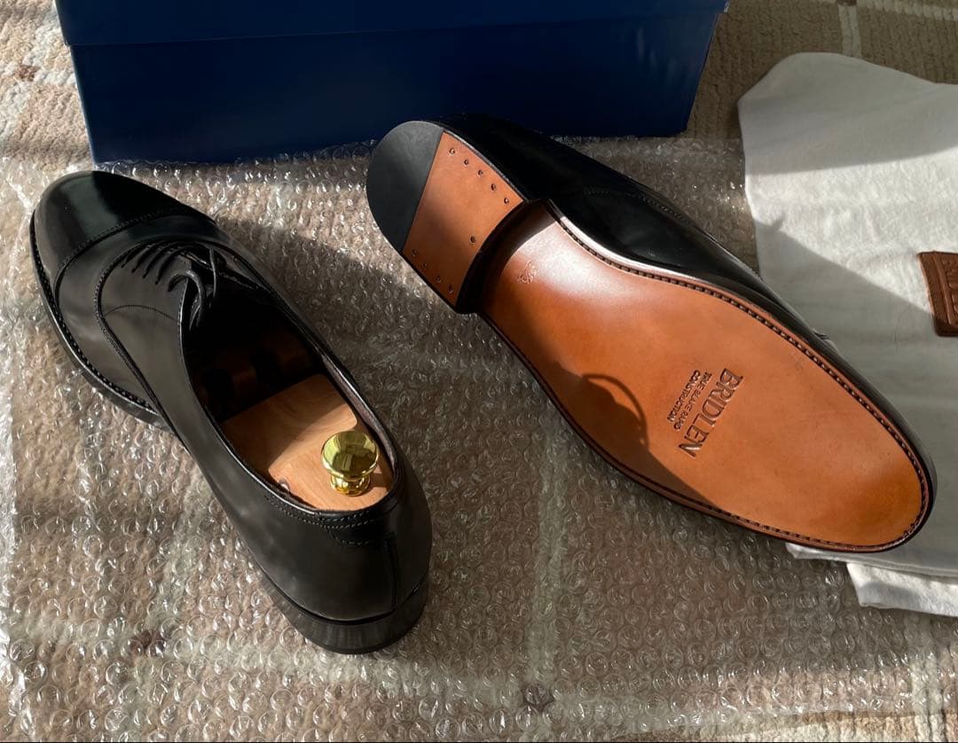 B*n様 ほぼ新品BRIDLEN ストレートチップWレザーソールブラックラピド製