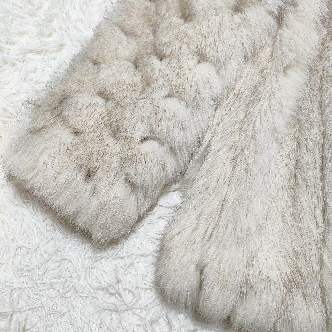 palody　毛皮コート　フォックスファー　本毛皮　ホワイト系　ボリューム