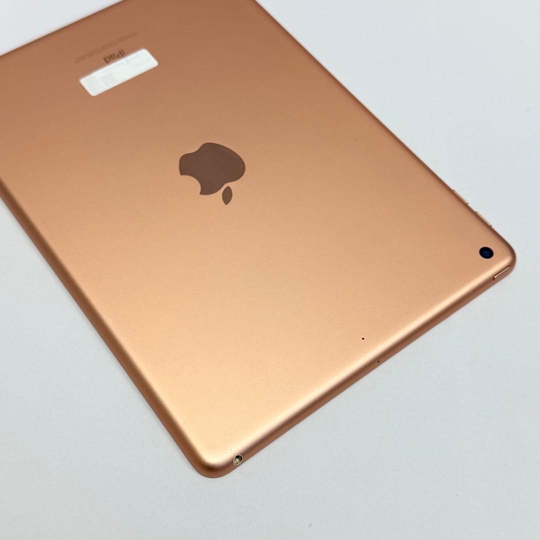 良品 iPad 第6世代 32GB Wi-Fi+Cellular ゴールド