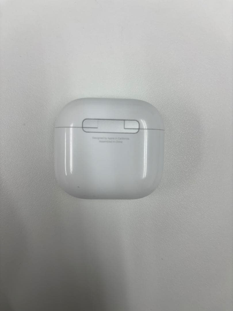 AirPods4 本体 ホワイト ノイズキャンセリング