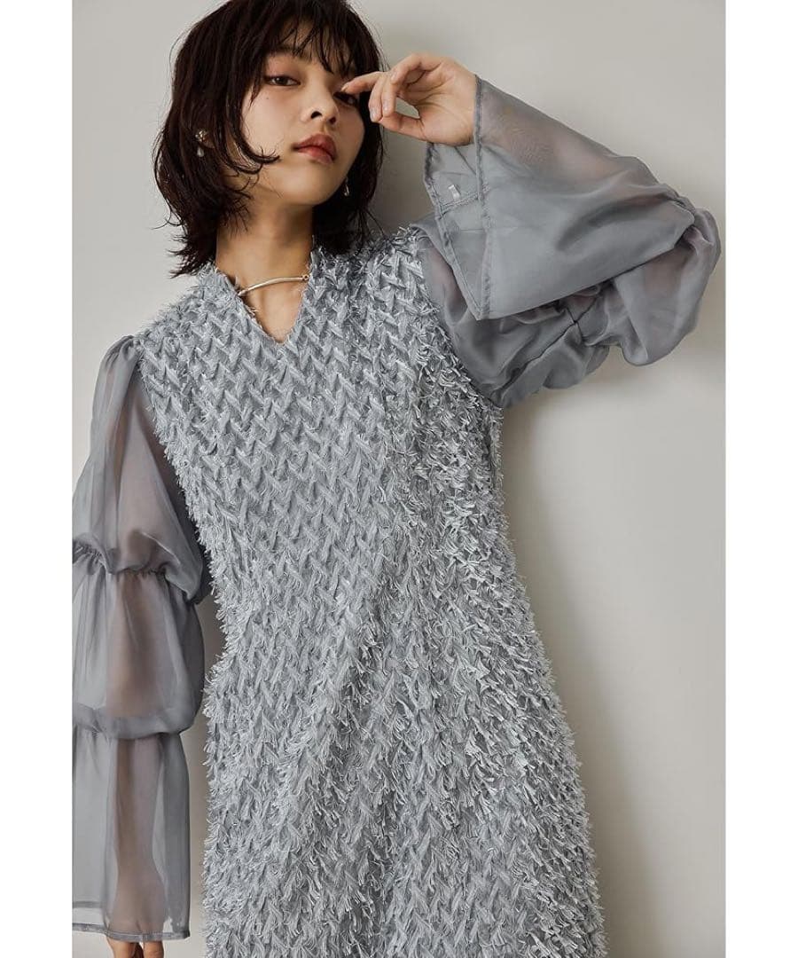 新品　ドリードール　niana デザインスリーブシャギードレス 結婚式　2次会