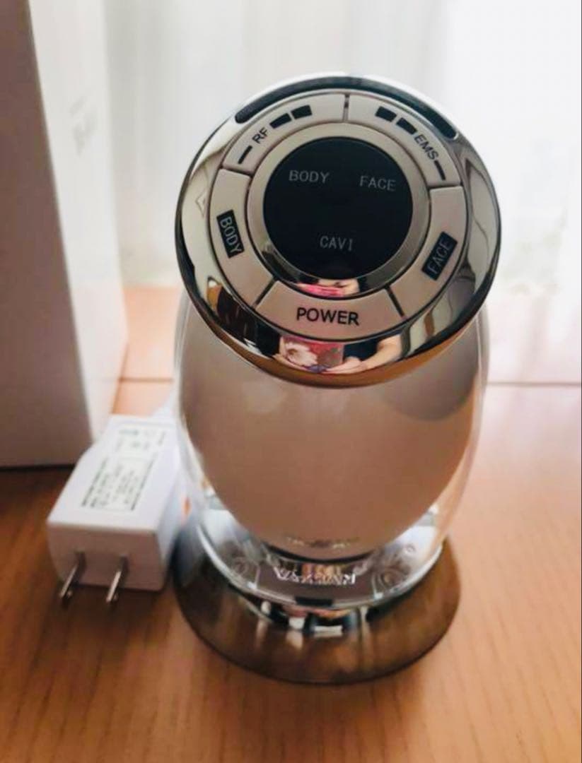 【お値下げ！！】YA-MAN 美容器　HRF17-W ボーテ　キャビスパRFコア