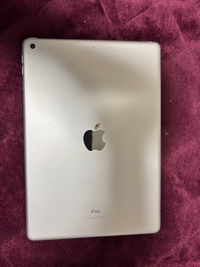Apple iPad 第9世代　64GB