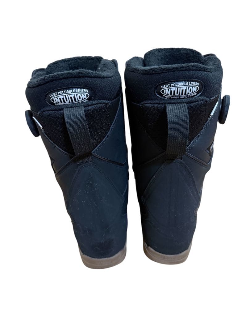 ThirtyTwo 32 　VOLCOM　ブーツ　スノボー