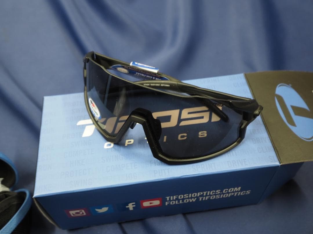 展示品 未購入 ロードバイク用 サングラス TIFOSI アイウェア