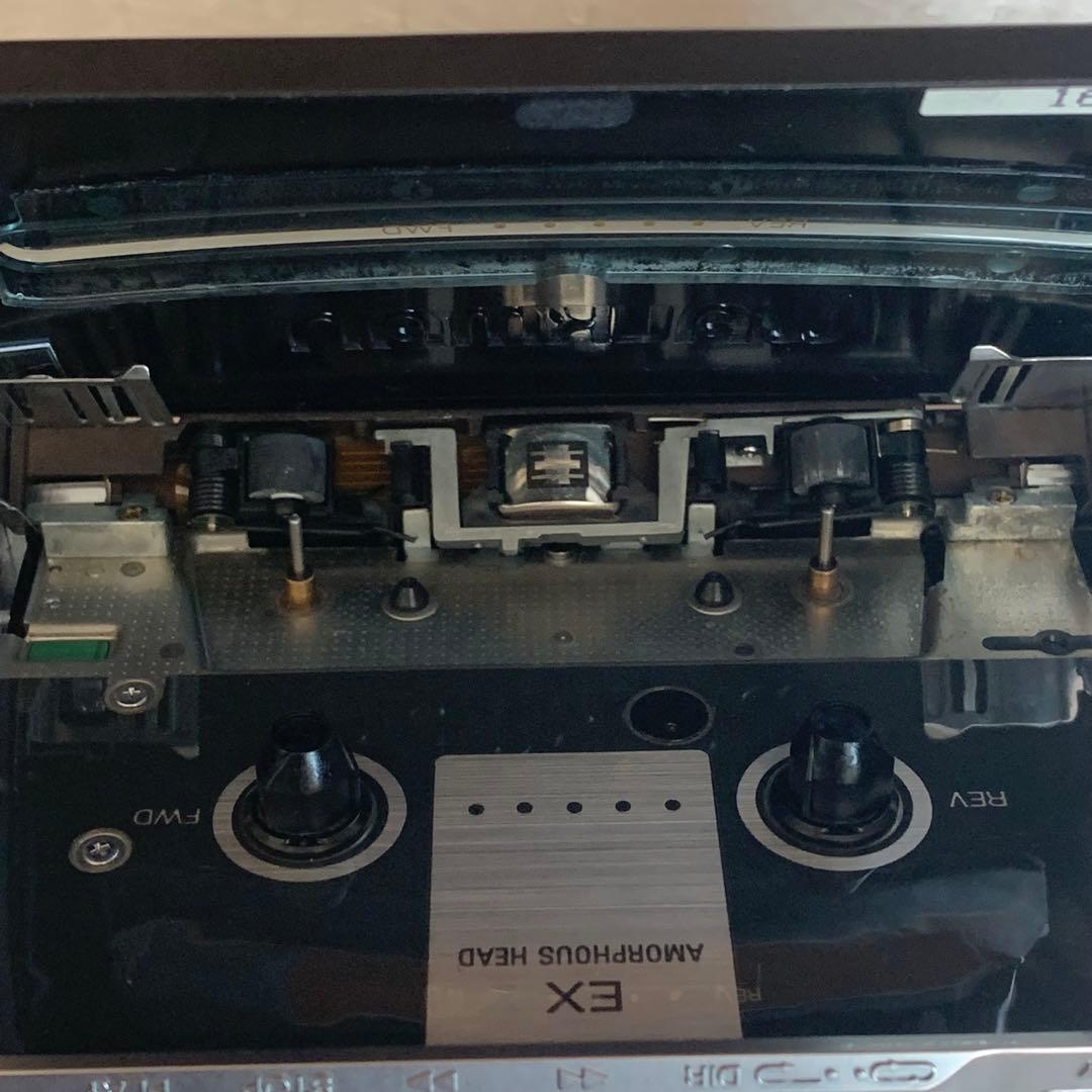 ジャンク ソニー SONY WALKMAN WM-190 壊れています