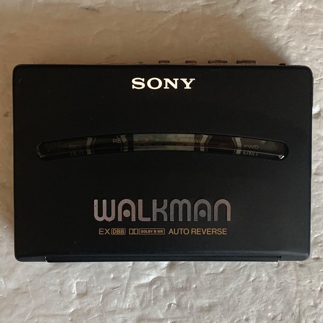 ジャンク ソニー SONY WALKMAN WM-190 壊れています