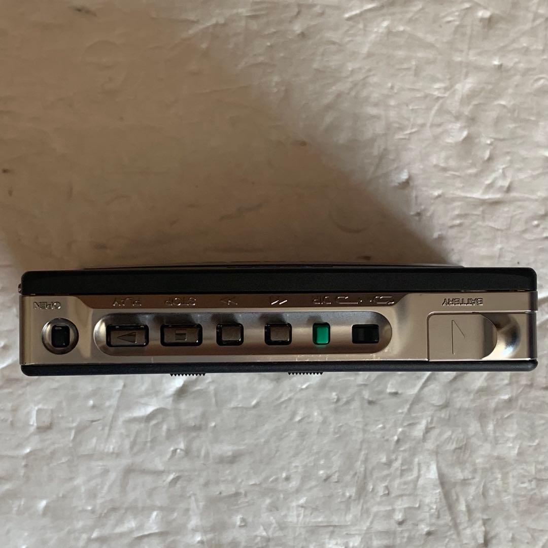 ジャンク ソニー SONY WALKMAN WM-190 壊れています