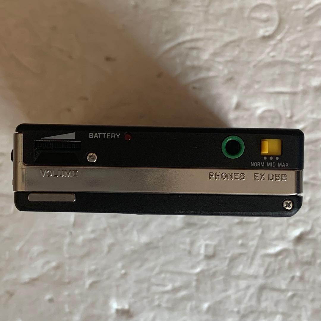 ジャンク ソニー SONY WALKMAN WM-190 壊れています