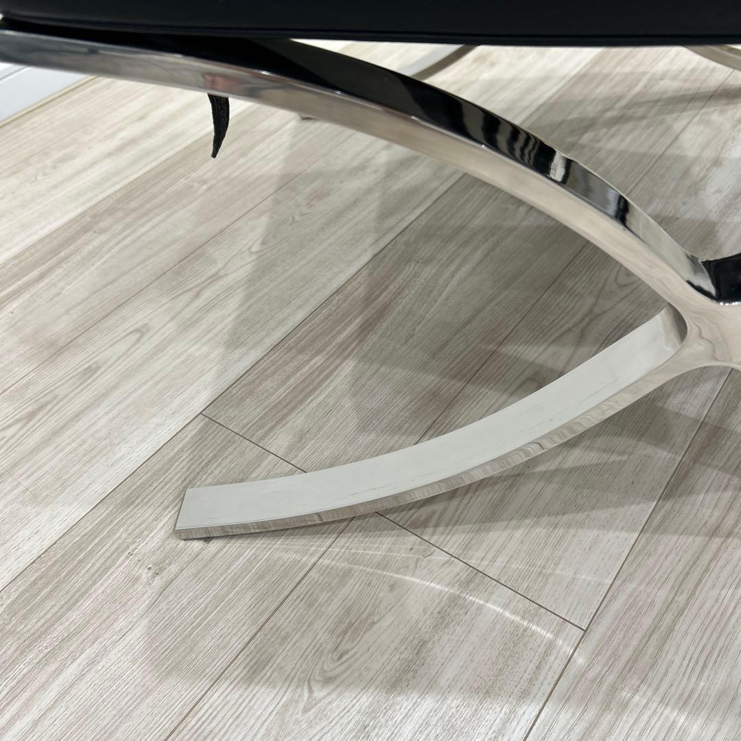 バルセロナチェア　オットマン リプロダクト