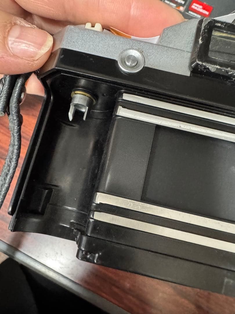 Nikon F 一眼レフカメラキャップ付き