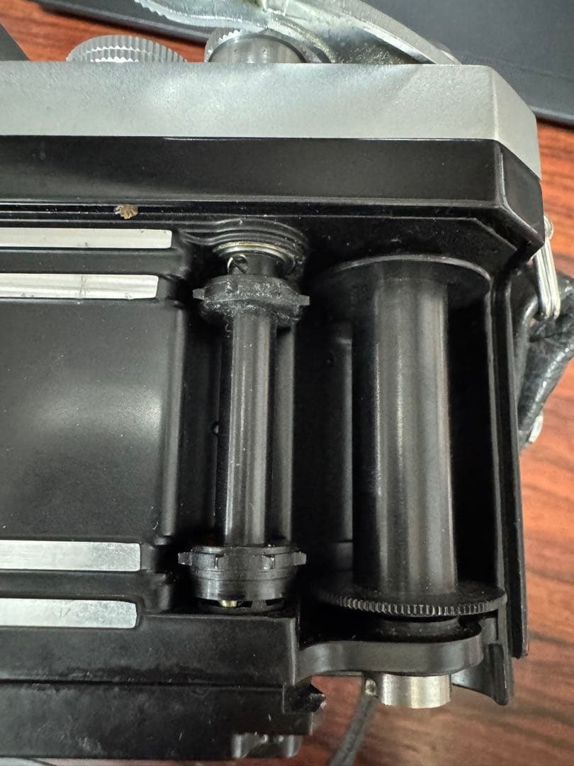 Nikon F 一眼レフカメラキャップ付き