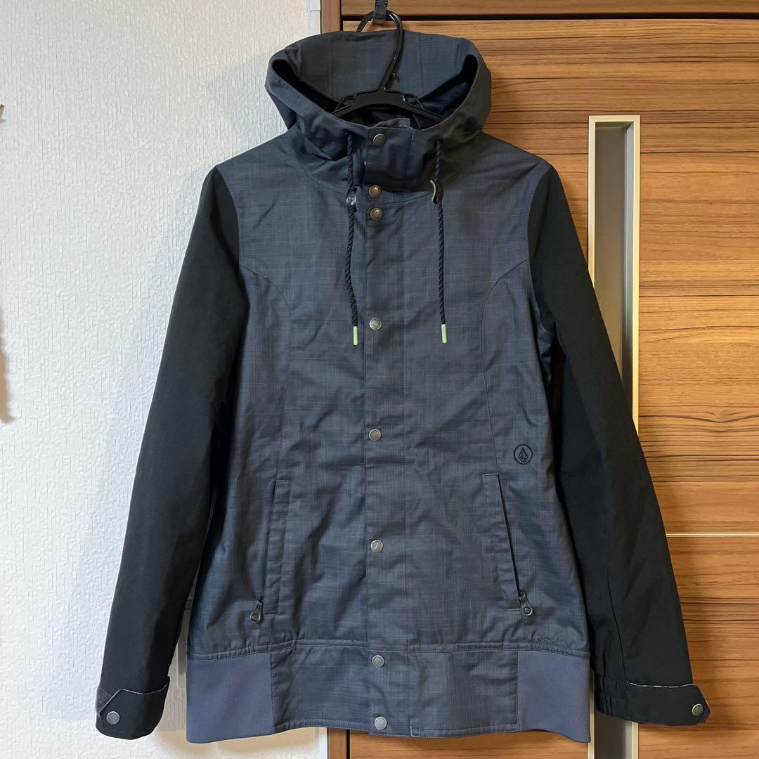 【美品】volcom フード付スキースノボジャケット　レディース