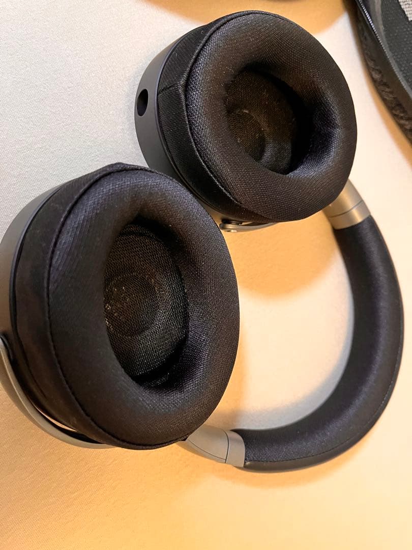 ヘッドホン Focal / lensys professional