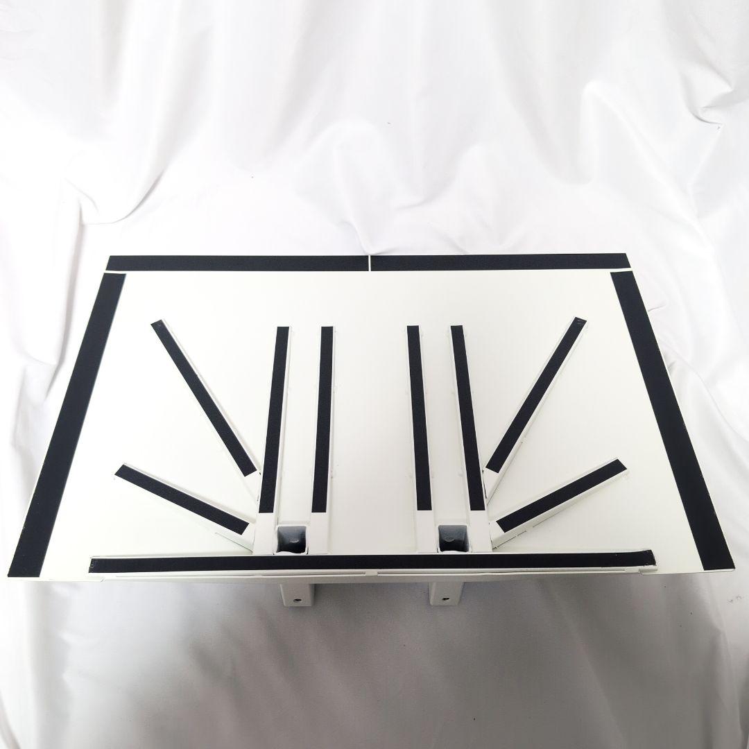 EQUALS イコールズ　テレビ台　サテンホワイト　ロータイプ　棚付き