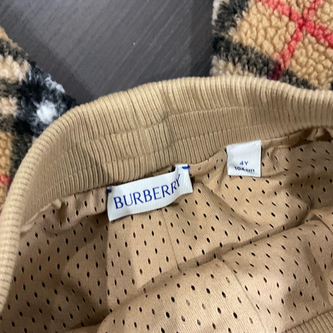 M*R様 バーバリー ボア セットアップ　6Y 116cm／4Y 104cm チ