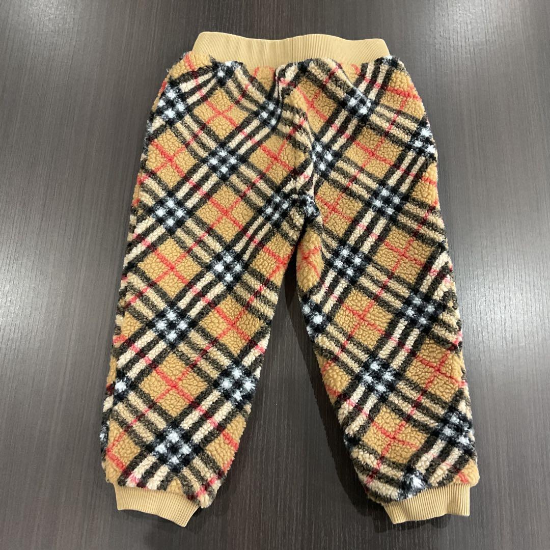 M*R様 バーバリー ボア セットアップ　6Y 116cm／4Y 104cm チ