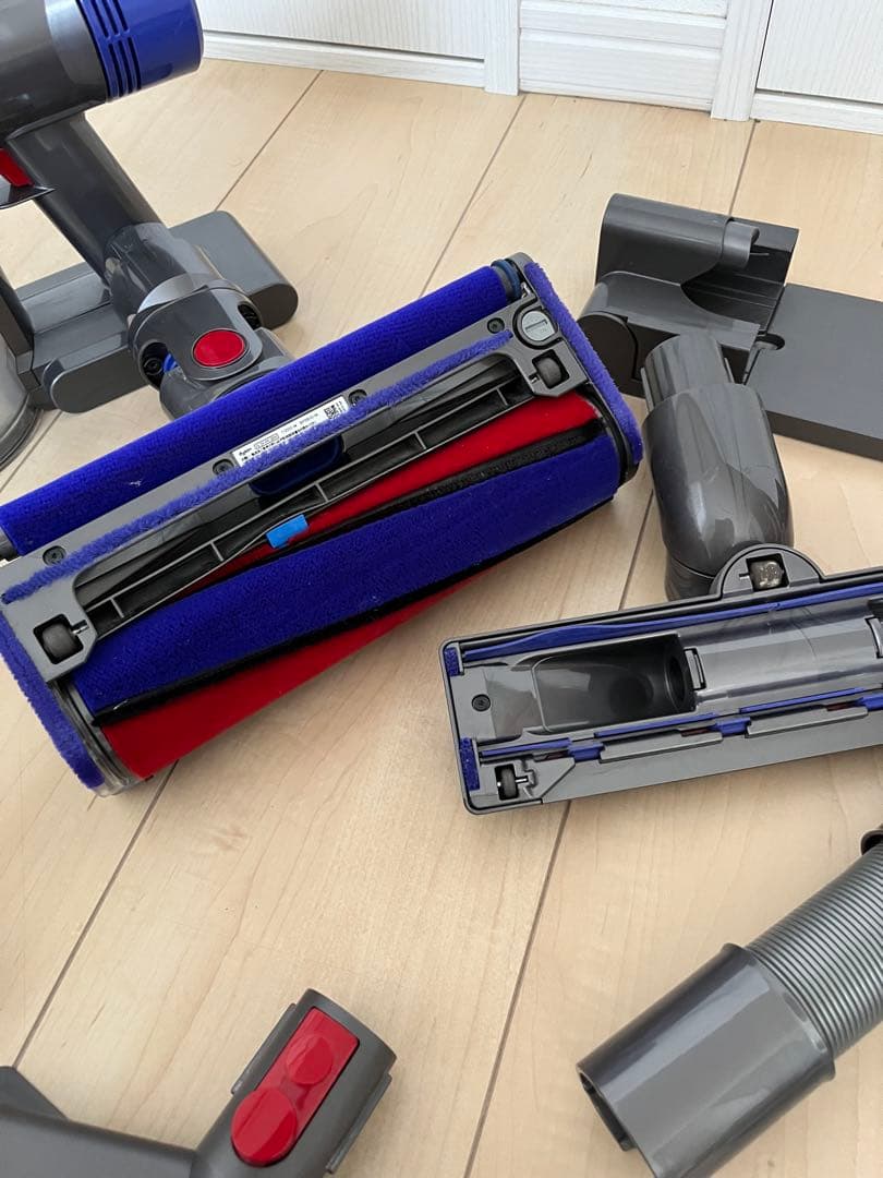 ダイソン v8 absolute + 付属品多数