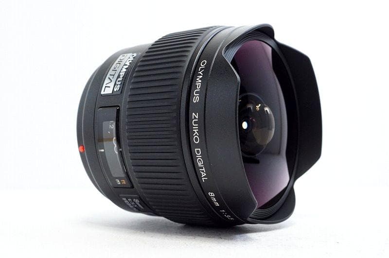 魚眼レンズ　オリンパス ZUIKO DIGITAL 8mm F3.5 ED