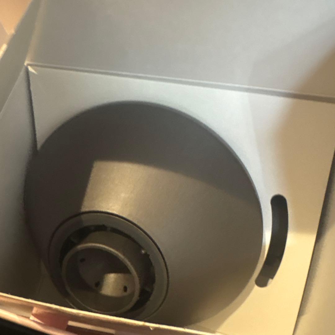 ダイソンドライヤー　箱付き