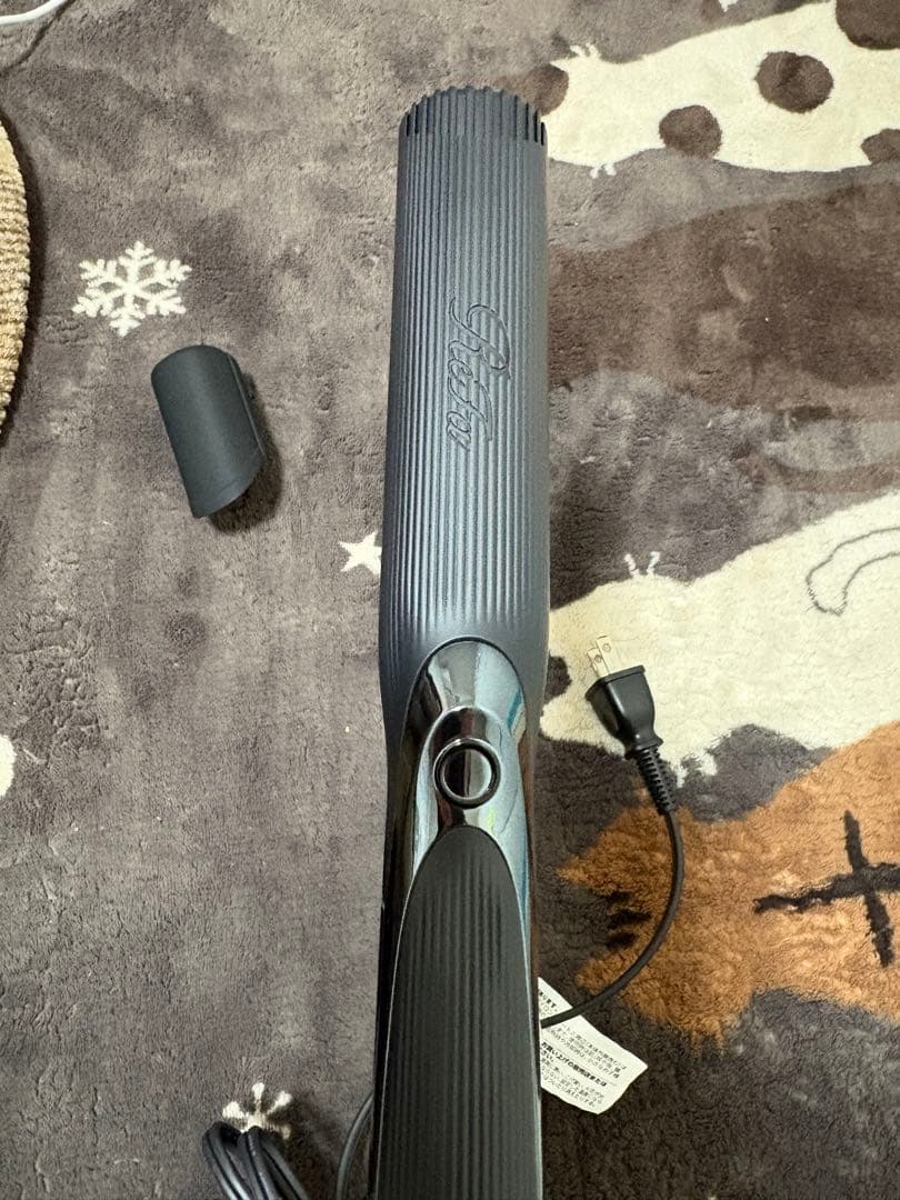 m*様 リファ　ストレートアイロン　プロ