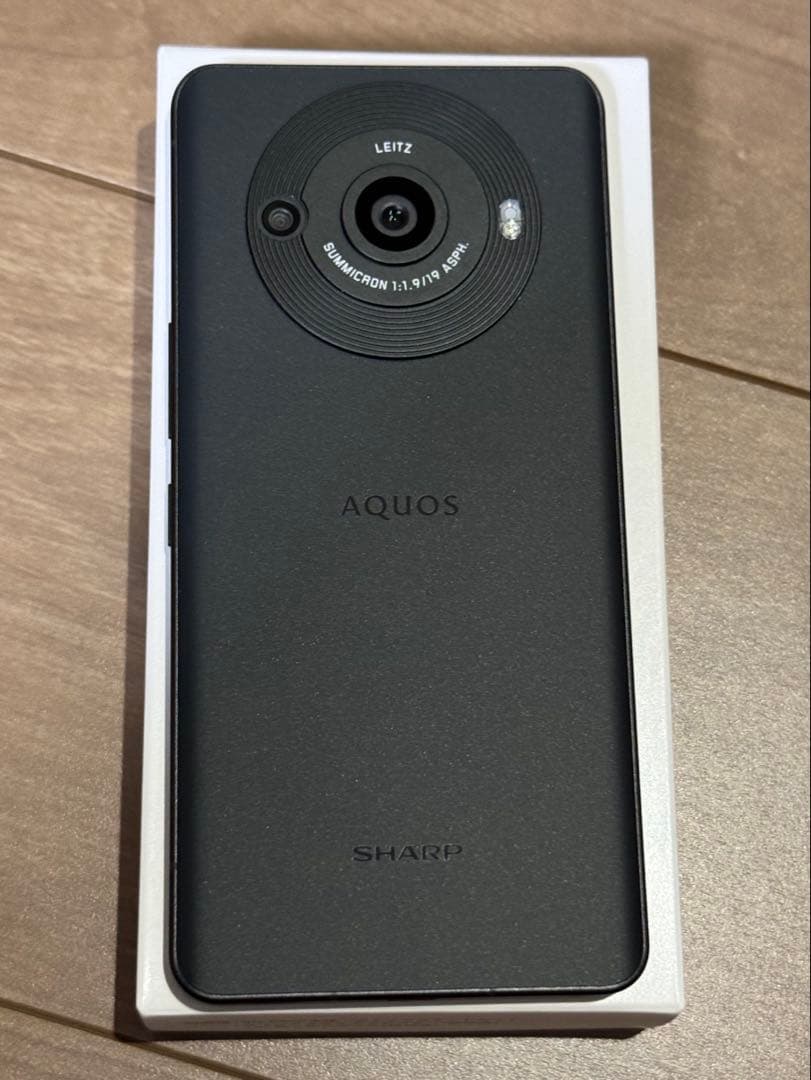 AQUOS R8 pro SIMフリー
