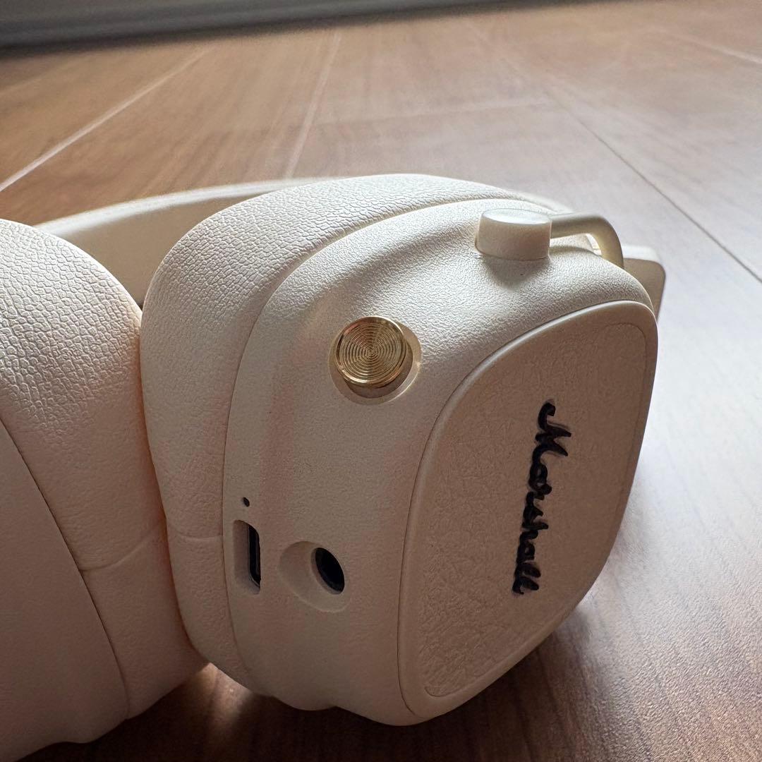 Marshall ワイヤレスオンイヤーヘッドホン Major V