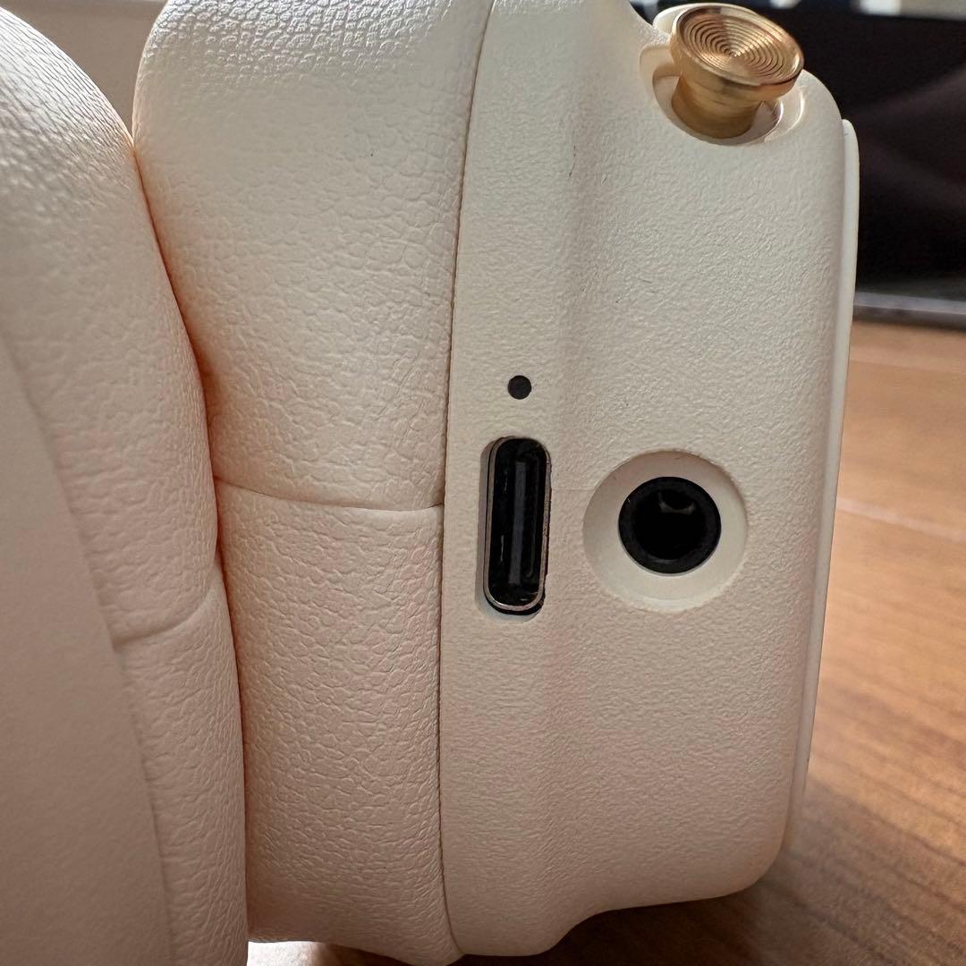 Marshall ワイヤレスオンイヤーヘッドホン Major V