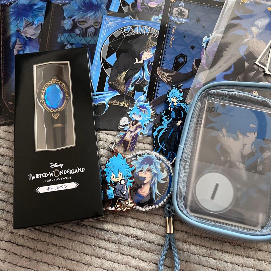 ツイステッドワンダーランド イデア オルト 大量グッズセット 50点以上