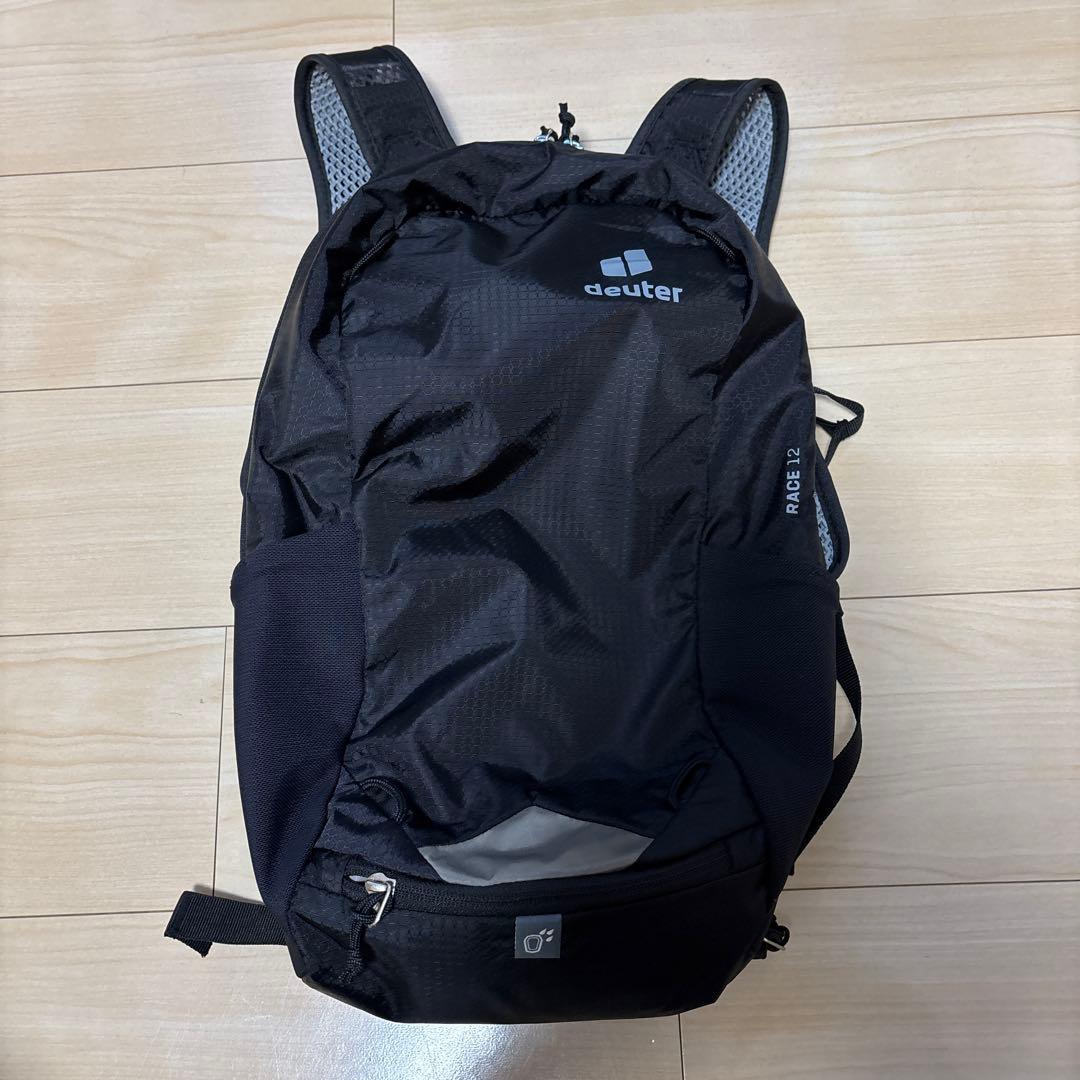 deuter RACE 12 バックパック 黒 12L