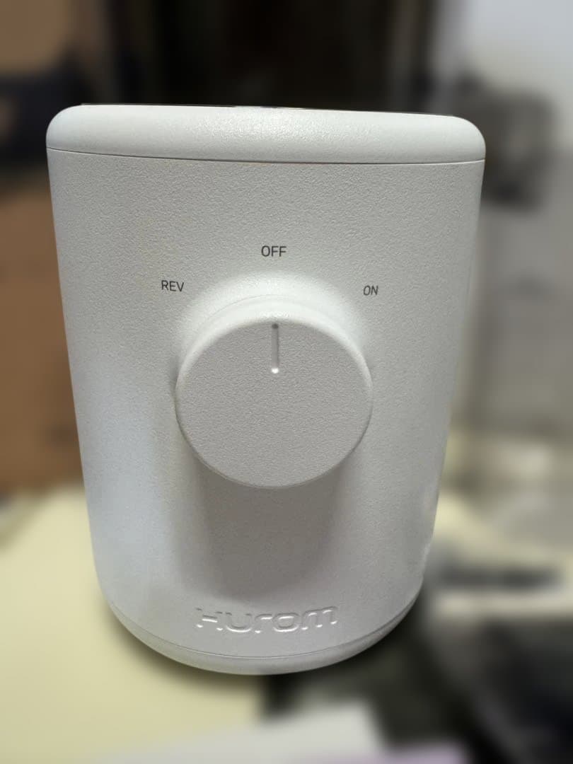 HUROM ジューサー H310A 美品 ホワイト