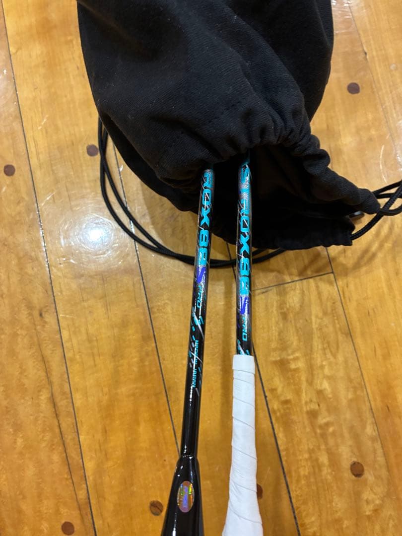 YONEX アストロクス88Sプロ2本