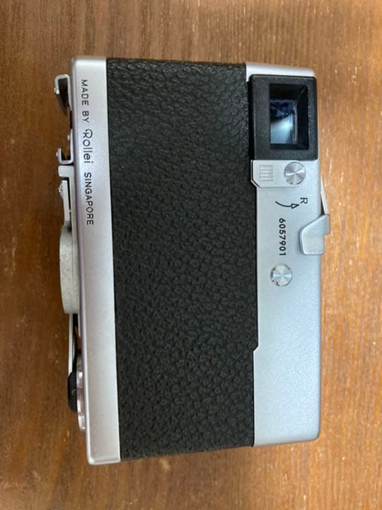 ローライ35 シンガポール