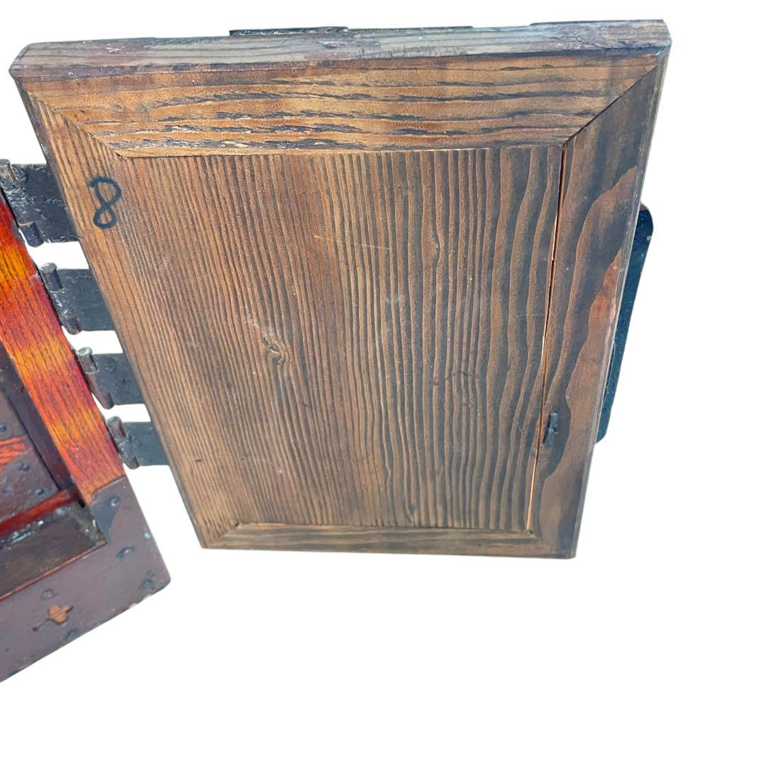 HR431 【シャビー】古い箪笥　欅　ケヤキ　和箪笥　鉄細工　昭和レトロ