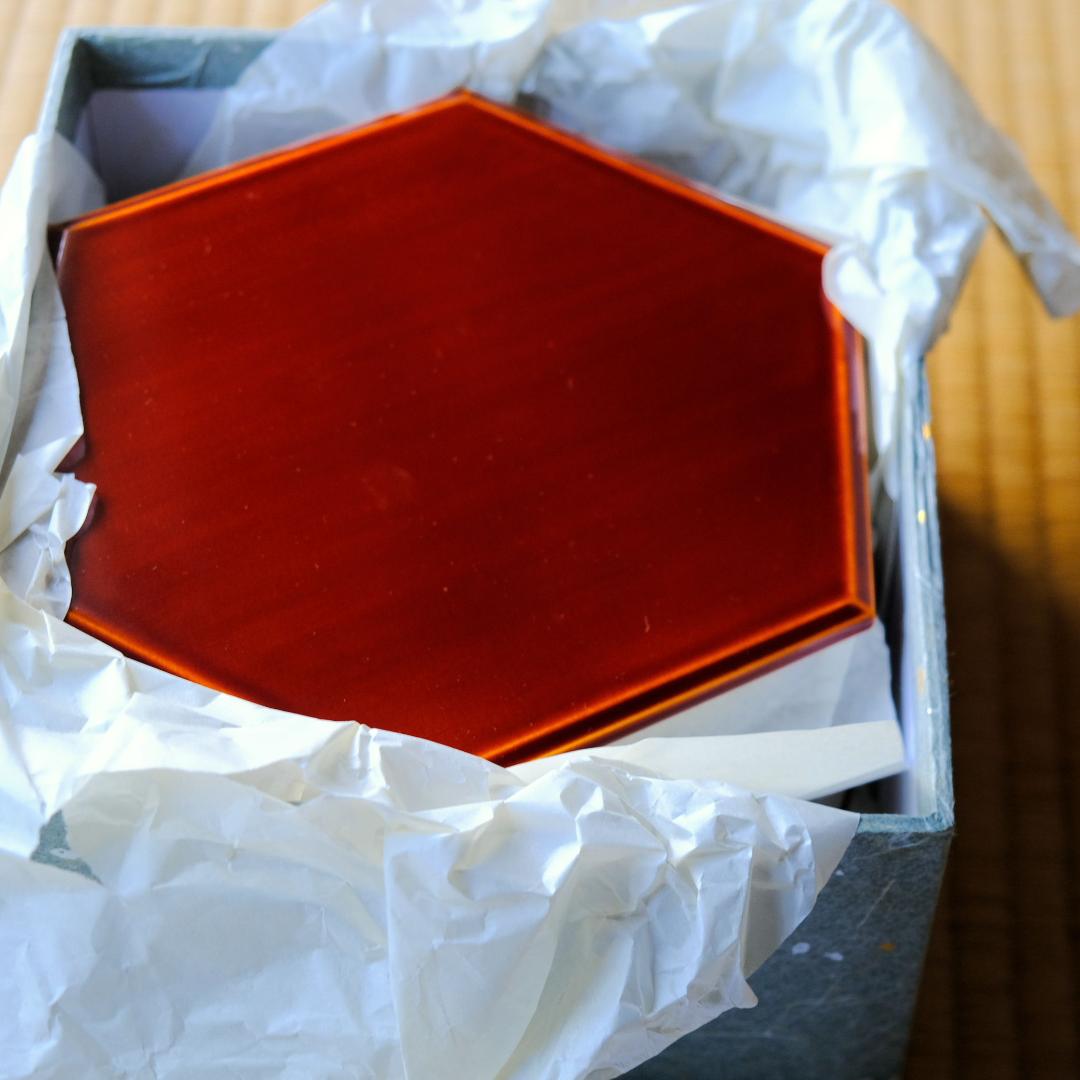 春慶　六角二段重