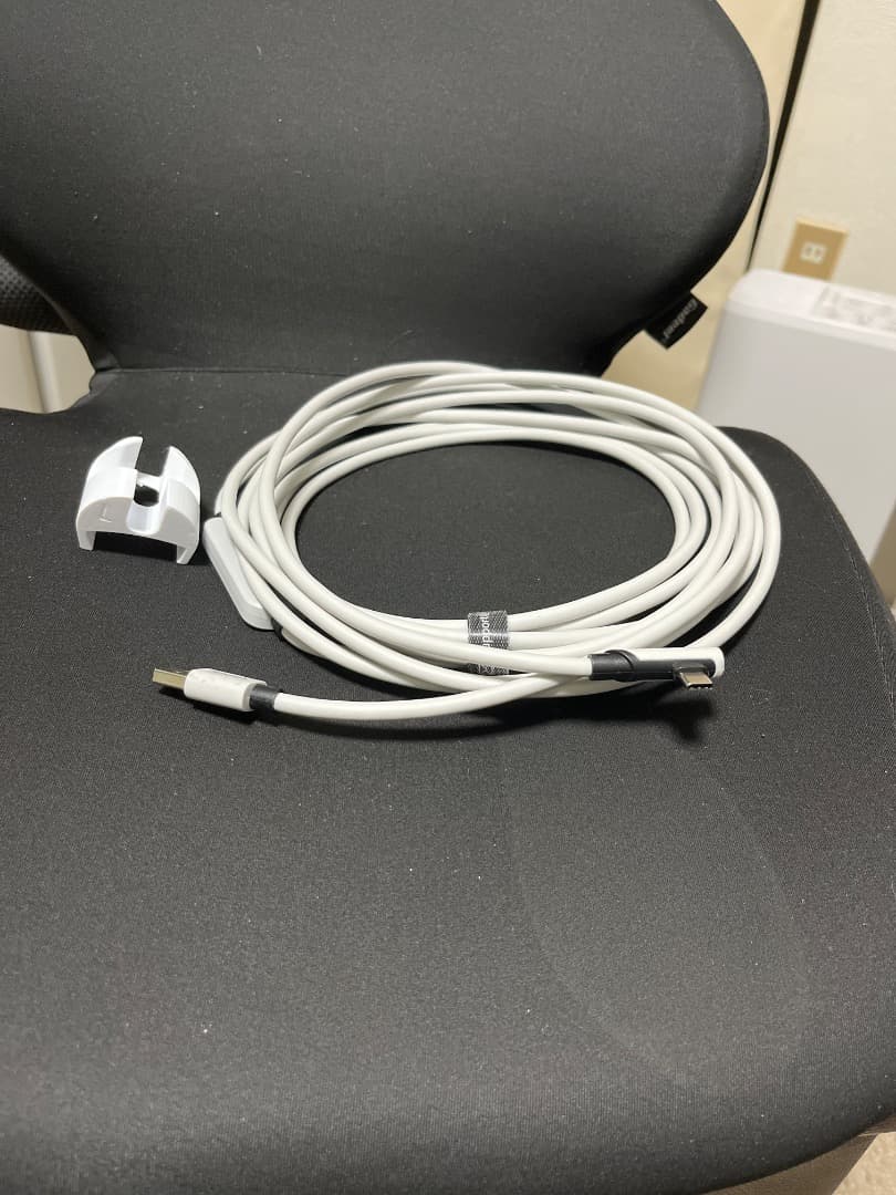 中古（箱無し） Quest 3s 128GB 換装済（純正品付）アクセ有