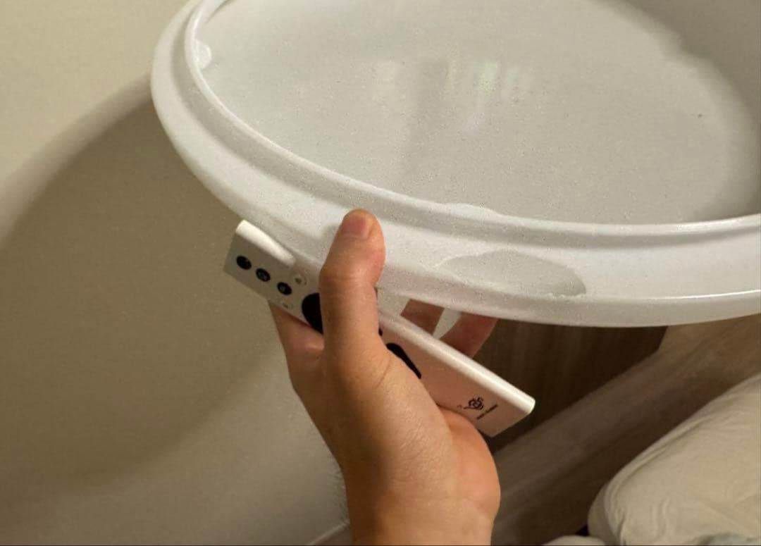 PopIn Aladdin(ポップインアラジン)の初代モデルリモコン付き