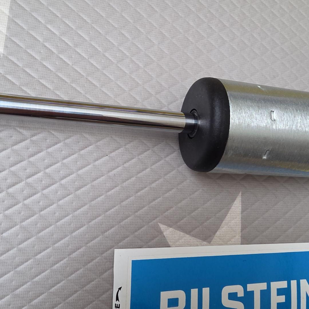 JLラングラー ステアリングダンパーキット　BILSTEIN　X-Fang