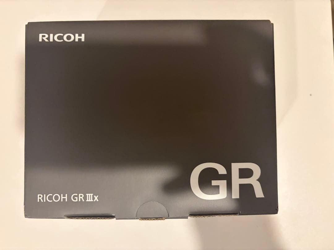 【新品】RICOH GR IIIx 本体 箱入り 保証書付き