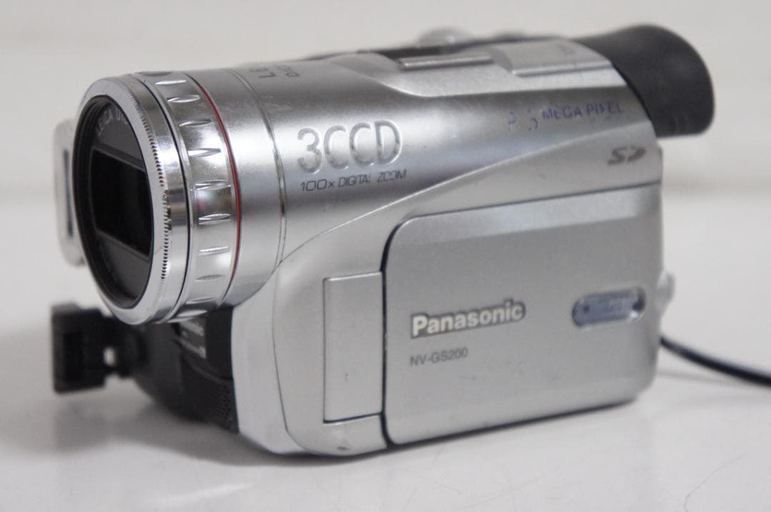 NV GS200 動作品 Panasonic MiniDVビデオカメラ 408